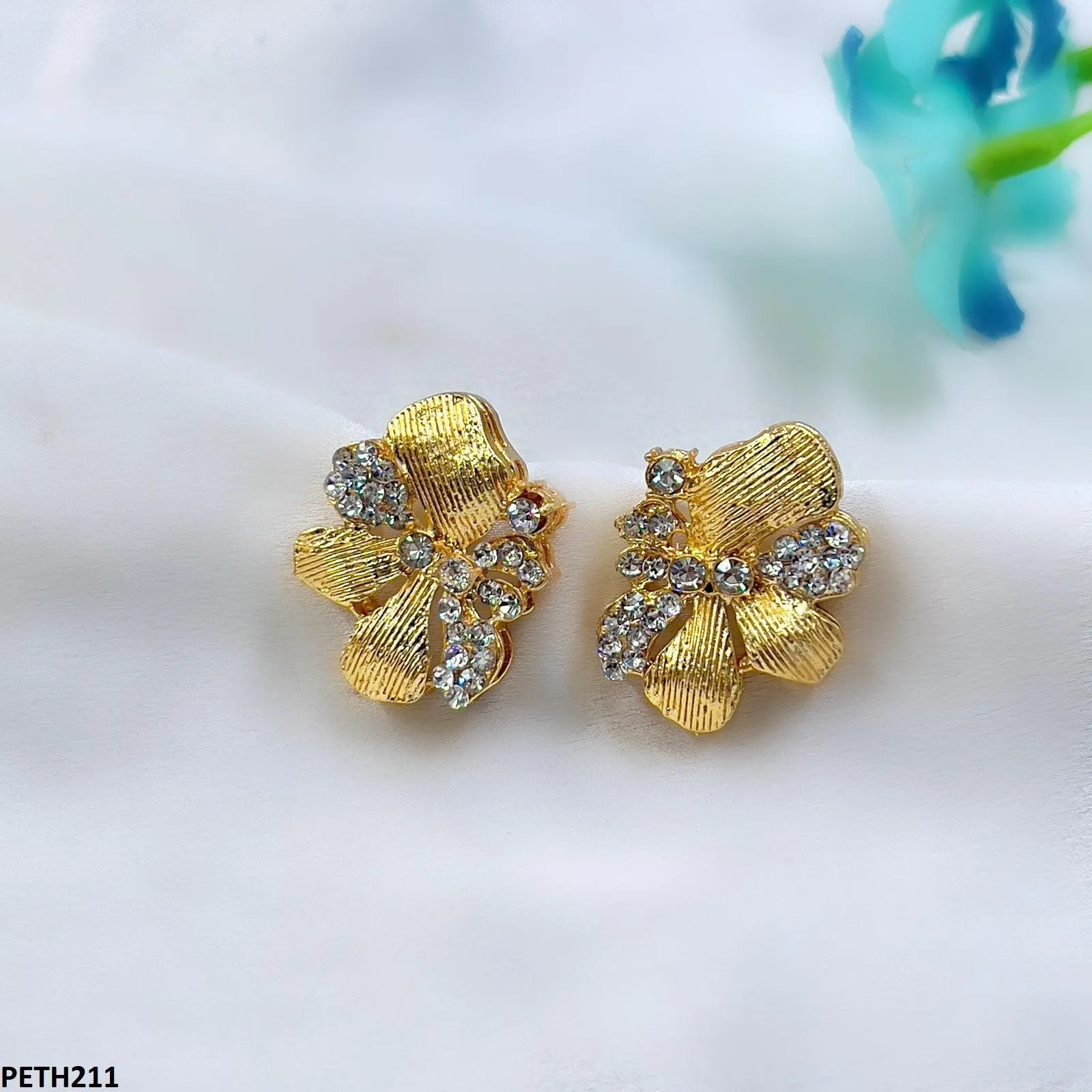 Designer Bow Tops Pair