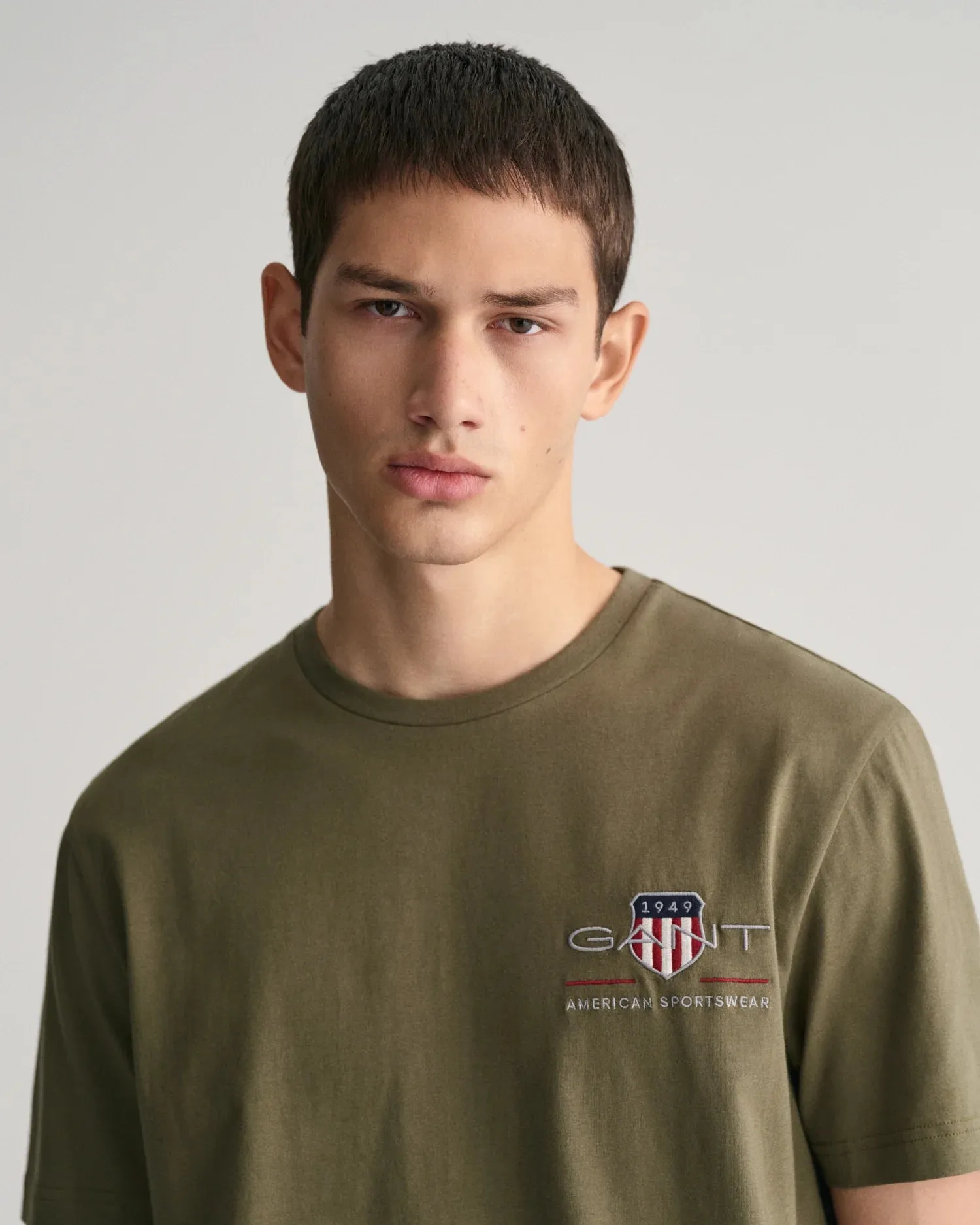 Gant Regular Embroidered Archive Shield SS T-Shirt