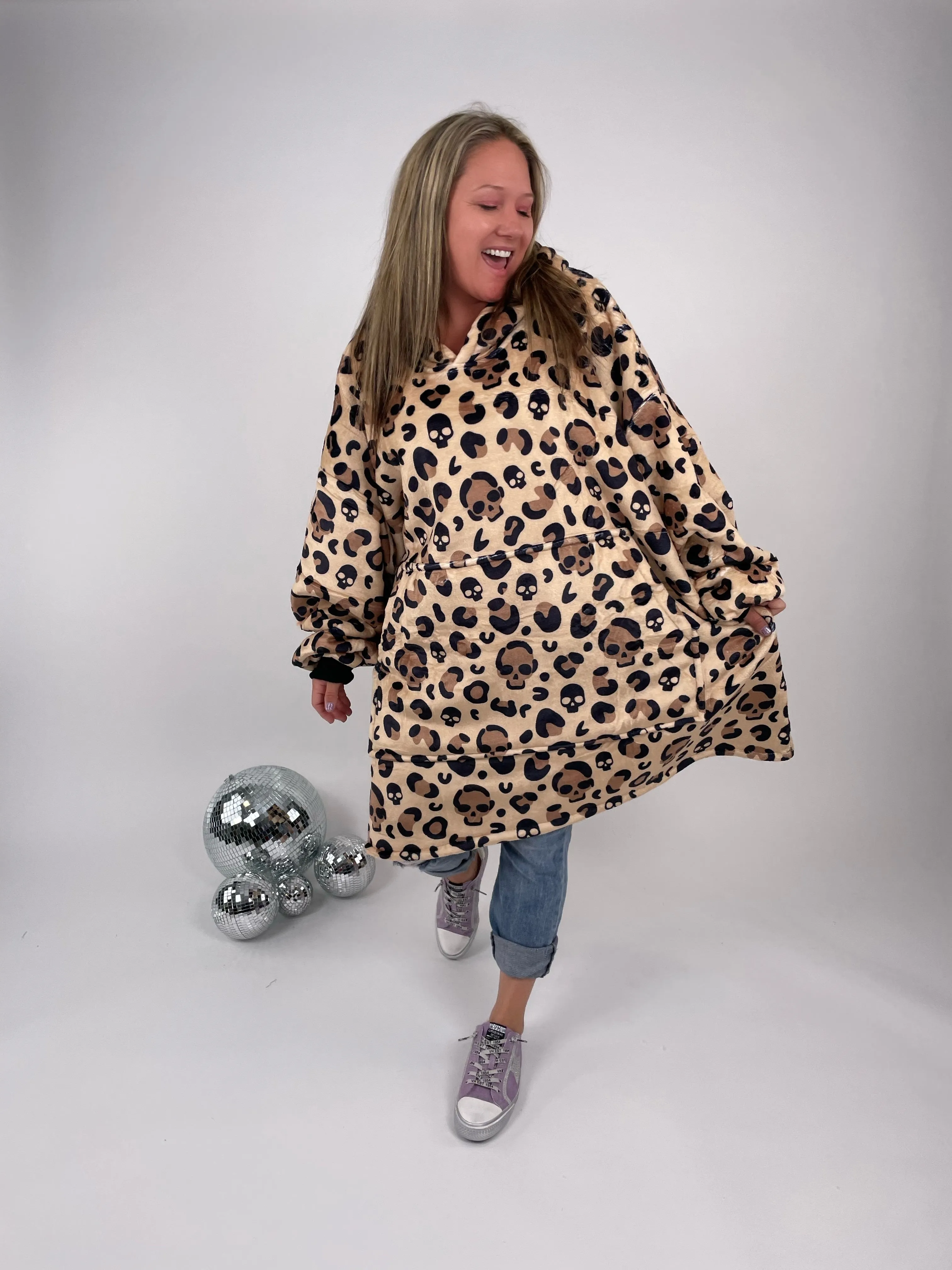 KMB Custom HALLOWEEN Blanket Hoodies!! ADULT   KID SIZE {Multiple Prints!}