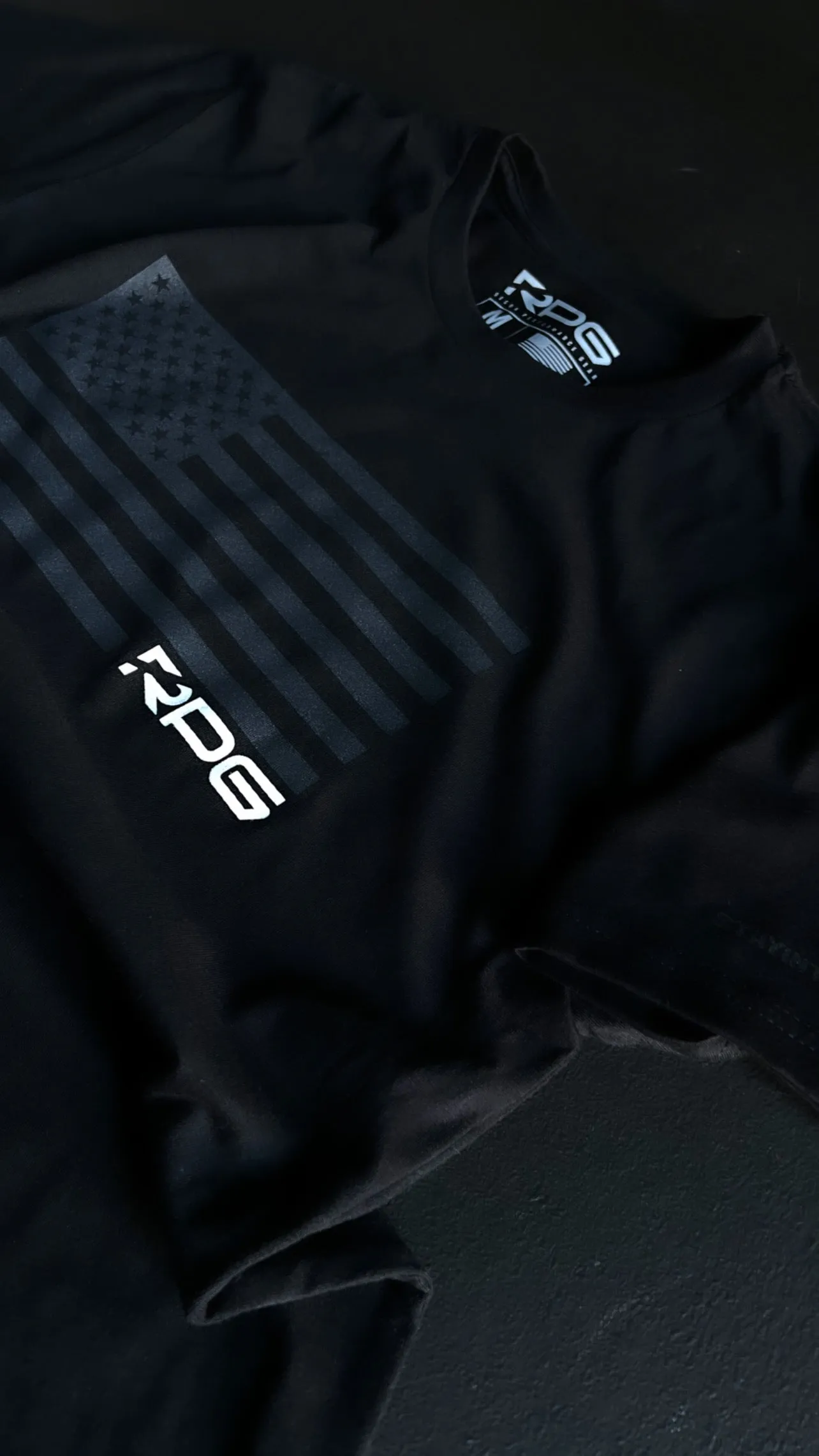 MEN'S RPG "BOLD FLAG" GRAPHIC TEE