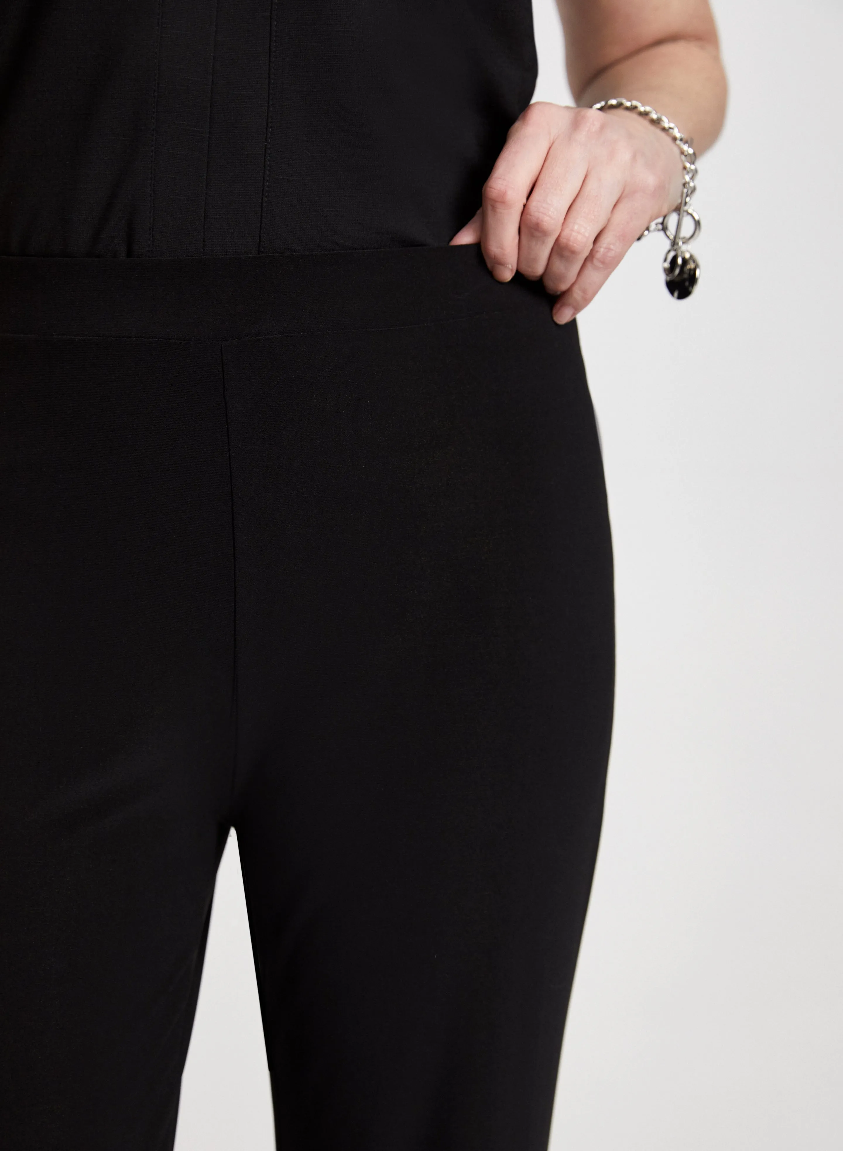 Modern Fit Pull-On Pants