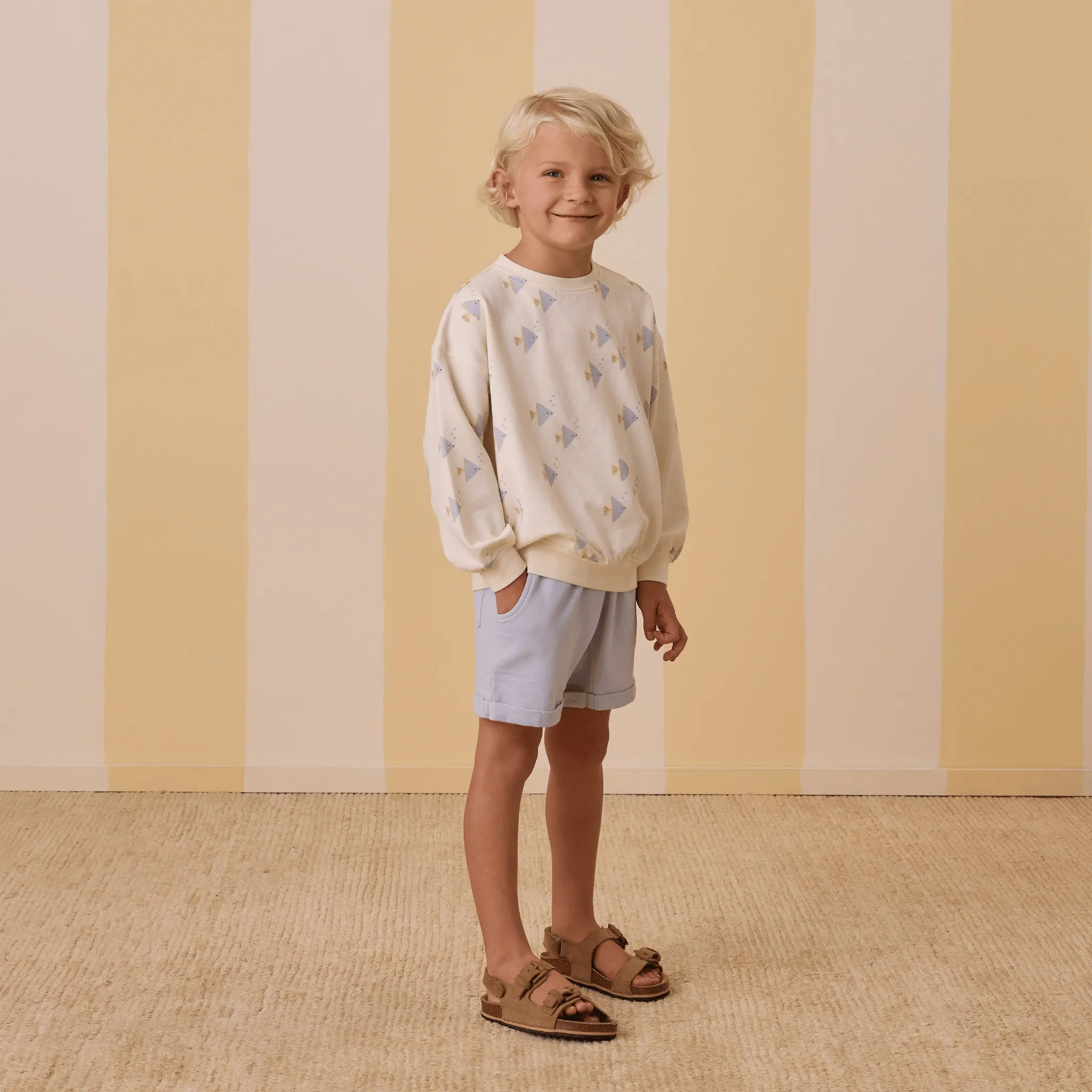 Relaxed Short - Light Blue